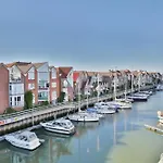 Marina, Cm18-7 Daire *