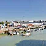 Marina, Cm18-7